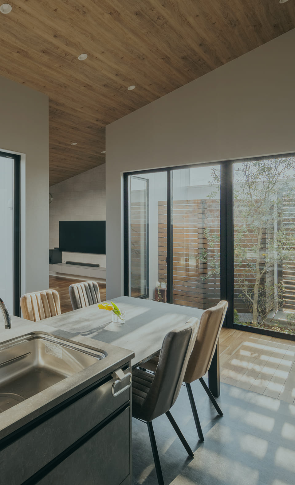 一枚の設計図に、想いを刻む金子建築の家づくり