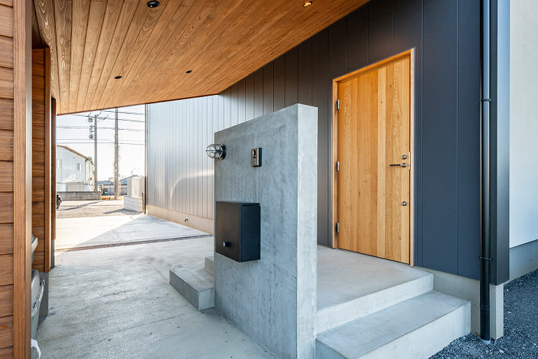 デザインと機能性が美しく調和した家03