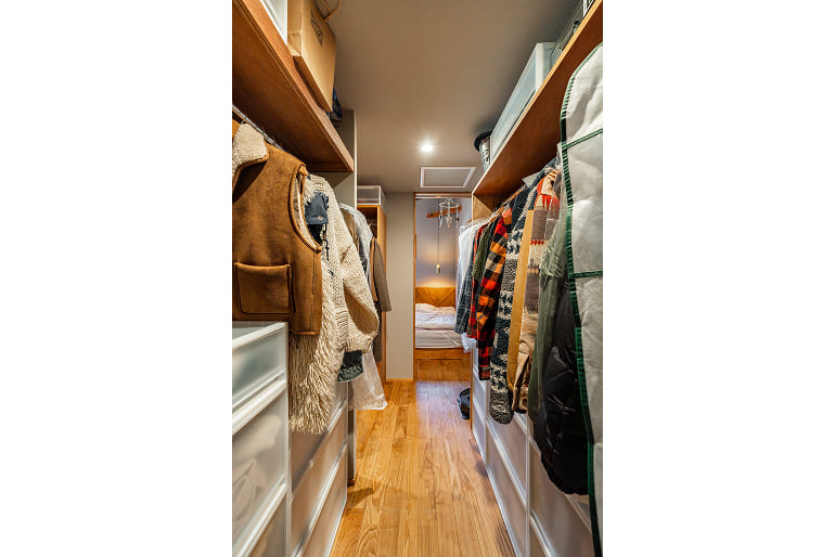 デザインと機能性が美しく調和した家08