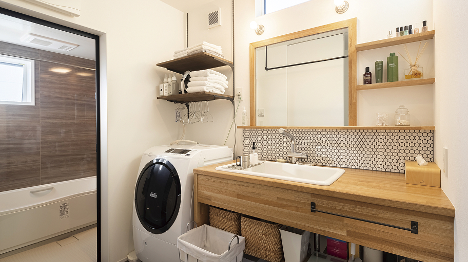 ディテールまでこだわり抜いた職人の手仕事。