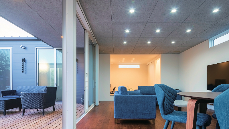 伸びやかで開放的な住空間