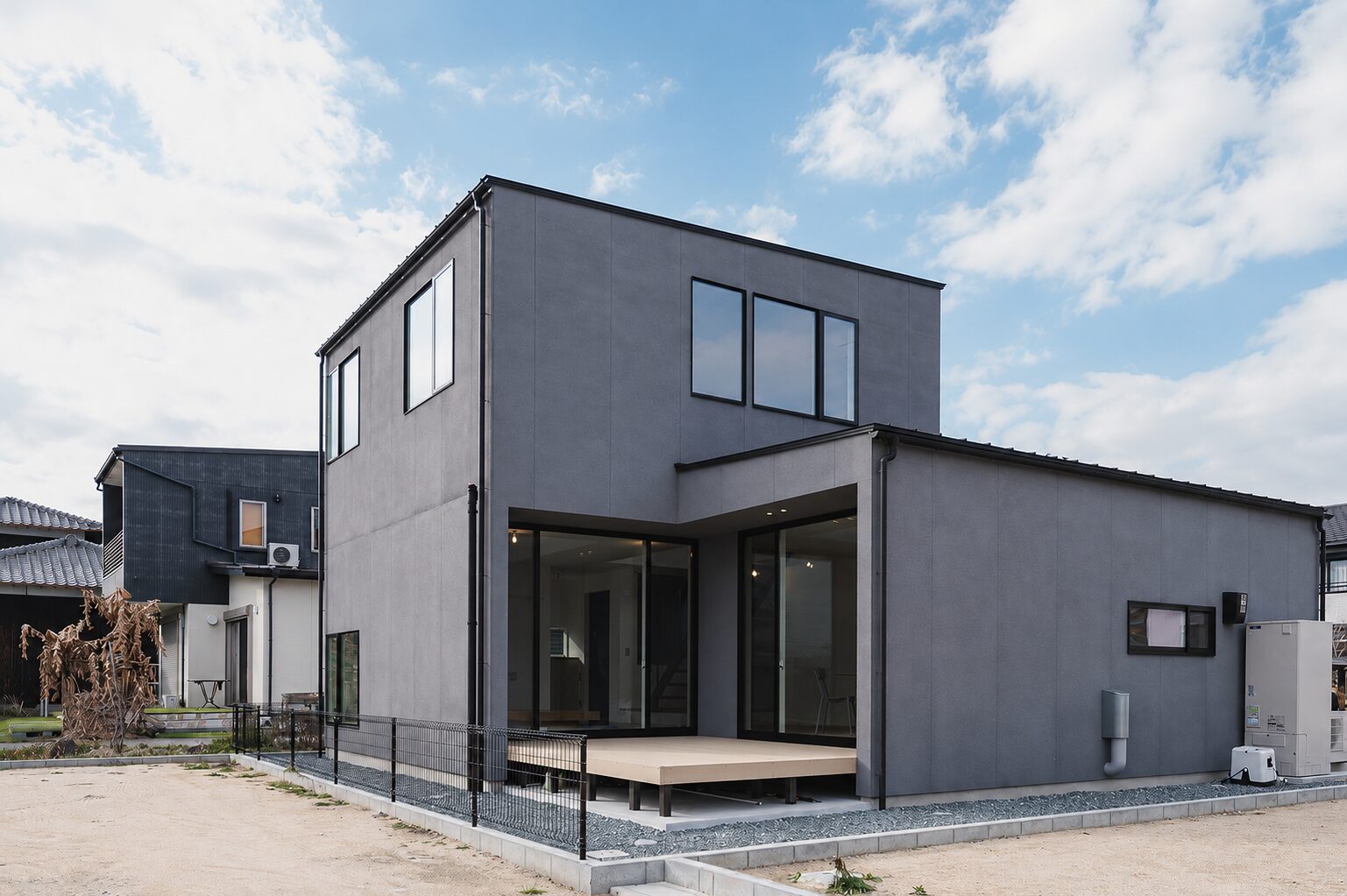 シンプルな箱型デザインに、暮らしやすさを詰め込んだ家 | 伊勢崎・桐生の新築注文住宅なら金子建築|建築家と叶える理想の家